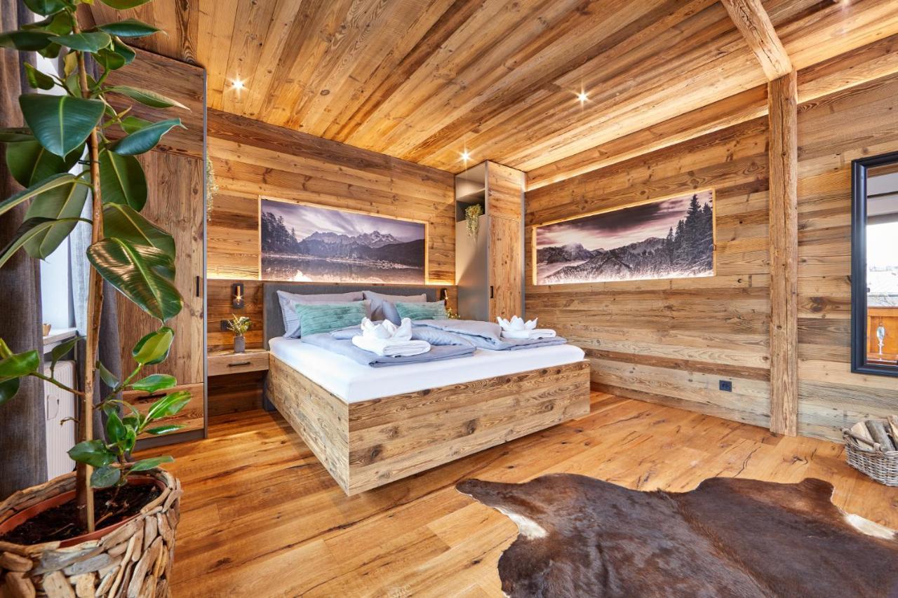 Alpis Ferienwohnung ガルミッシュ・パルテンキルヒェン エクステリア 写真