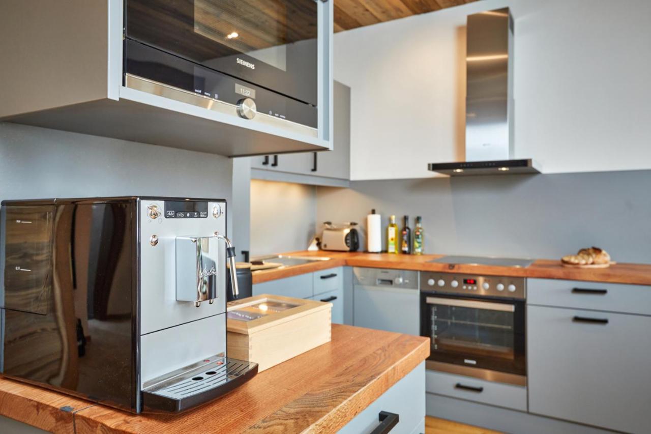 Alpis Ferienwohnung ガルミッシュ・パルテンキルヒェン エクステリア 写真